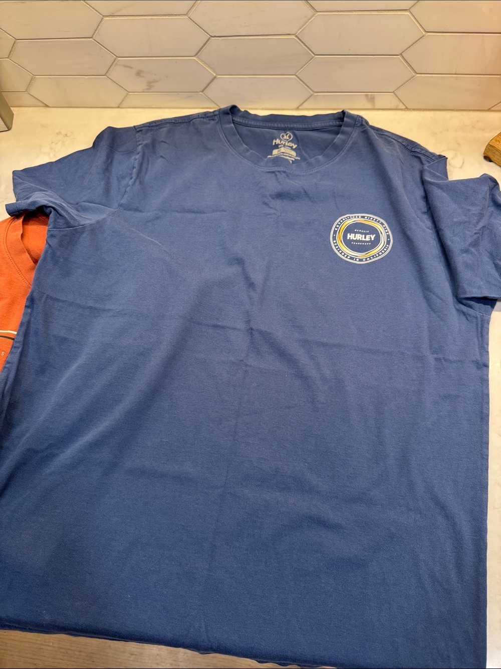 Men’s Hurley Short-Sleeve Shirt Bundle Medium - Picture 5 of 10